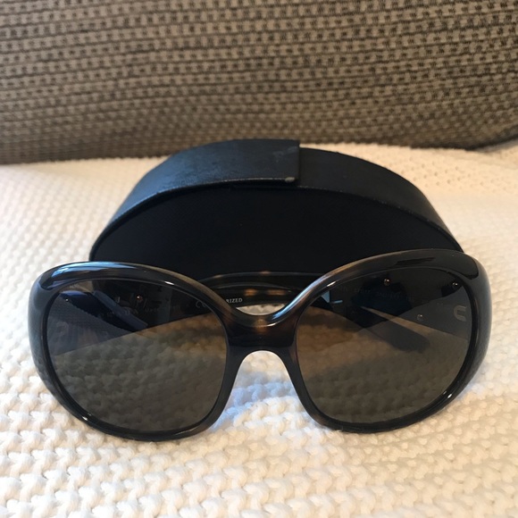 prada oval sunglasses
